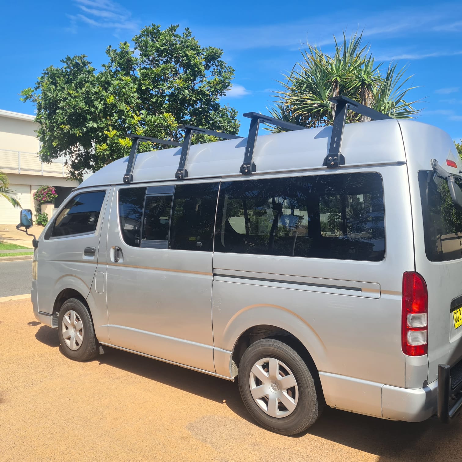 1x OZ145 Roof Cross Bar 1450mm