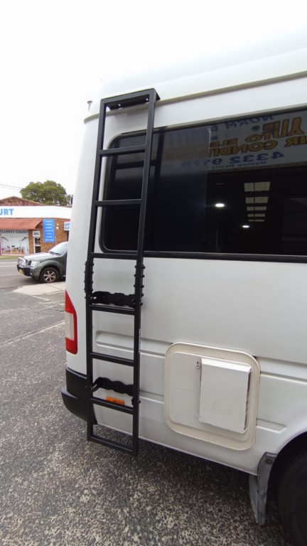 Ozroofracks | High Roof Roof Rack