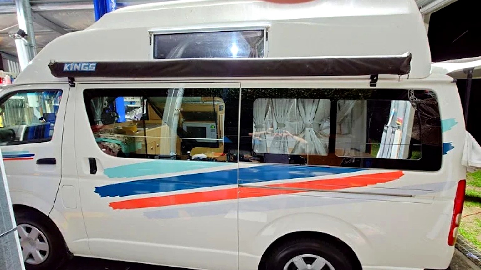 Ozroofracks | Roof Rack Mounting Brackets